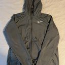 Nike Essential Women’s Running Jacket Photo 0