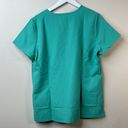 FIGS  Size Large Scrub Top Photo 3