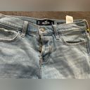 Hollister  Low Rise Boyfriend Crop Cuffed Jeans Juniors Button Fly Sz 5 27 X 25 Photo 1