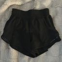 Lululemon Hotty Hot Short 2.5” Photo 1