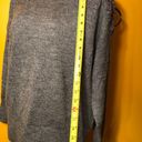 Elle Women's original sweater. Size L.  brand. $35. Photo 4