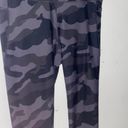 Old Navy Active Power soft Camo Leggings Photo 1