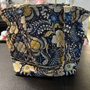 Vera Bradley 💖 Blue Floral Bag 💙🩵🪻🪼 Photo 5