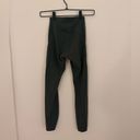 Lululemon  Instill Leggings Grey/Green Size: 0 Length 25 Photo 2