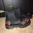 Dr. Martens 2976 Vonda Chelsea Boots Photo 2