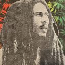 Aura NWOT  Rootwear Bob Marley Natural Mystic T-shirt says sz L more like a M Photo 2