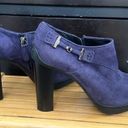 Tod's  Navy Blue Leather Suede Ankle Booties, luxury, EUC (almost like new) sz 39 Photo 1