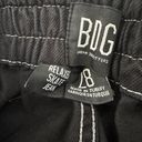 Urban Outfitters BDG  Black Relaxed Skate Jean Cargo Jeans Women's Size 28 Photo 2