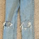 Abercrombie & Fitch Ultra High Rise 90s Straight Jean Photo 4