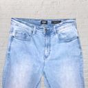 Cotton On Cotton-On Women's 30 Tapered Leg Light Wash Mom Jeans High Rise Concert Festival Photo 1