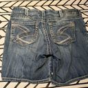 Silver Jeans Silver Suki Mid Short in size 31 Photo 0