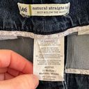 Lee  natural straight leg jeans size 12mediums - 2266 Photo 3