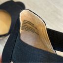 White Mountain  Size 9.5M Hudlin Black Linen Wedge Sandals Stretchy Straps Open Photo 9