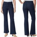 Gloria Vanderbilt  Women's Amanda Flare Jeans 8 Photo 1