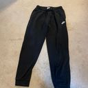 Nike women’s  joggers Photo 3