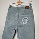 American Eagle distressed ripped mom jeans size 6 short Photo 4