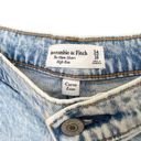 Abercrombie & Fitch  the Mom Short High Rise Curve Love Denim Photo 2