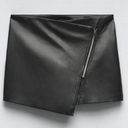 ZARA Black Faux Leather Mini Asymmetrical Silver Zipper 7901/105 Skirt Size XXL Photo 5