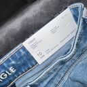 American Eagle Strigid Ripped Mom Jean Photo 9