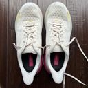 Hoka Clifton 9 Shoes Photo 1