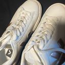 VEJA Chrome Sneaker Photo 0