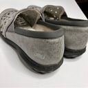 Jbu  by Jambu vegan Leather shoes silver wildflower Moc size 7 Photo 5