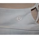 Lululemon Womens  Wunder Train Strappy Racer Gray Blue Athletic Sports Bra Size 8 Photo 2