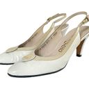 Salvatore Ferragamo Vintage Ferragamo Slingback Heels White & Bone Leather Women’s Size 8 Pump Italy Photo 4