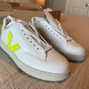 VEJA NIB Size 7  V-12 Jaune Fluo Photo 5