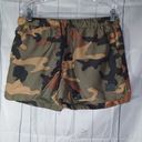 Herschel Supply Company  women's camo shorts Photo 5