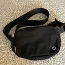 Lululemon Everywhere Belt Bag Photo 1