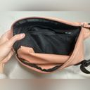 Nike  Peach Colored Belt Bag Waistpack Photo 3