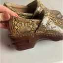 Boc Born Concepts Size 7.5 Snakeskin Slip On Clog Shoes Comfort Mules Brown Photo 6