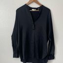 Vince  M Silk Satin Band-Collar Blouse in Black Photo 4