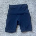 Lululemon Wunder Train High-Rise Short 6” Photo 0