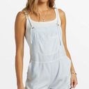 Billabong New.  chambray romper. Large Photo 2