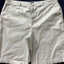 NYDJ  Shorts Womens White Bermuda Lift Tuck Stretch Denim Size 18 Photo 1