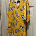 Christopher & Banks  short sleeve V-neck shirt yellow pineapple print size large Photo 3