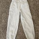 Lululemon Scuba High-Rise Jogger Photo 0