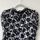 DKNY  FLORAL Long Sleeve Ruffle Neck Blouse Top SIZE SMALL white black Photo 5