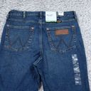 Wrangler  Retro High Rise Flare Trumpet Flare Jeans Bell Bottom Size 30 X 34 Hemp Photo 4