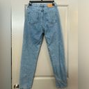 BDG Straight Leg Mom Jean Photo 1