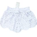 Macy's Macy’s Miken White Juniors' Scalloped Lace Swim Cover-up Shorts Size L NWT Photo 4