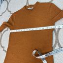 MM.LaFleur M.M. Lafleur short sleeve orange sweater Photo 5