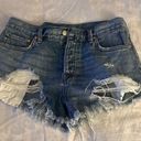 We The Free  / free people distressed cut off Jean short‎ Photo 2