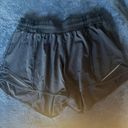 Lululemon Hotty Hot Short 2.5” Photo 0