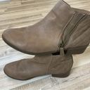 Sociology  Booties Women’s 10 Brown Zip Up Healed Photo 0