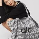 Alo Yoga Grey Tiedye One Size Shopper Tote Bag. BRAND NEW WITH TAGS! Photo 1