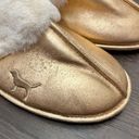 PINK - Victoria's Secret Victoria’s Secret Pink Women’s Medium 7-8 Rose Gold Sherpa Slippers Photo 2