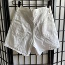 Uniqlo  Women’s White Denim Shorts Photo 2